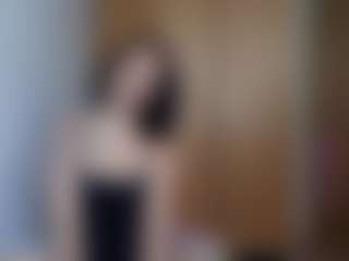 HenriettaRiske's Live Sex Cam Show