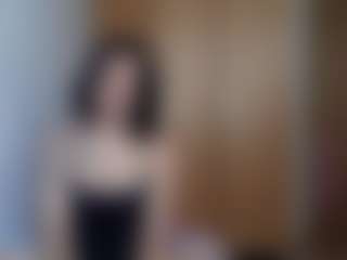 Live cam show with HenriettaRiske - Tease on madthumbs