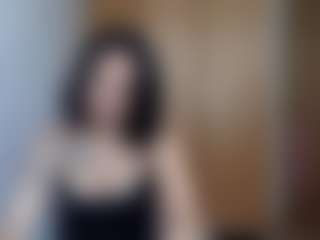 HenriettaRiske's Live Sex Cam Show