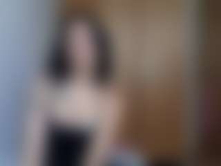 HenriettaRiske's Live Sex Cam Show