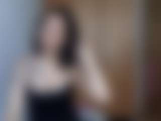HenriettaRiske's Live Sex Cam Show