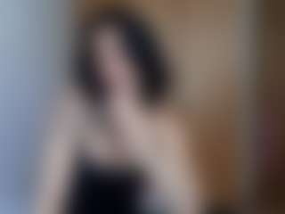 HenriettaRiske's Live Sex Cam Show