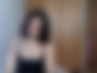 HenriettaRiske's Live Sex Cam Show