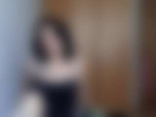 HenriettaRiske's Live Sex Cam Show