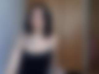 HenriettaRiske's Live Sex Cam Show