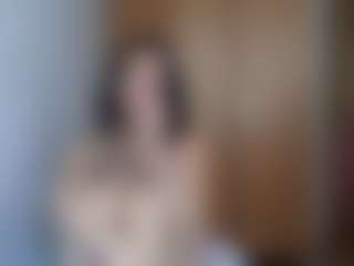 HenriettaRiske's Live Sex Cam Show