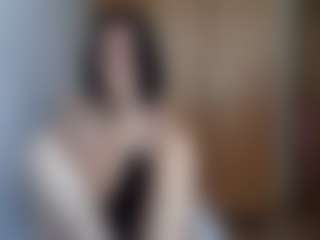 HenriettaRiske's Live Sex Cam Show