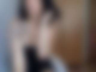 HenriettaRiske's Live Sex Cam Show