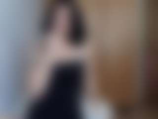 HenriettaRiske's Live Sex Cam Show