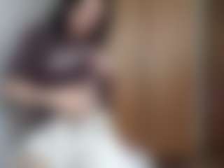 HenriettaRiske's Live Sex Cam Show
