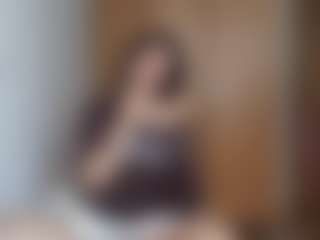 HenriettaRiske's Live Sex Cam Show