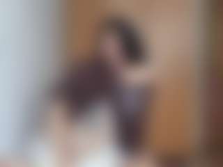 HenriettaRiske's Live Sex Cam Show
