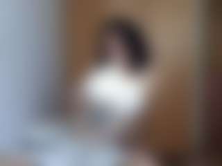 HenriettaRiske's Live Sex Cam Show