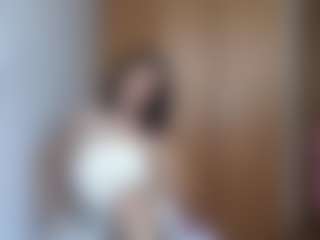 HenriettaRiske's Live Sex Cam Show