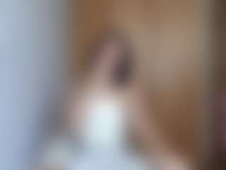 HenriettaRiske's Live Sex Cam Show