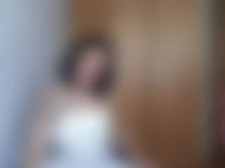 HenriettaRiske's Live Sex Cam Show