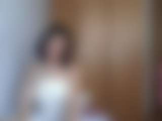 HenriettaRiske's Live Sex Cam Show