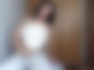HenriettaRiske's Live Sex Cam Show