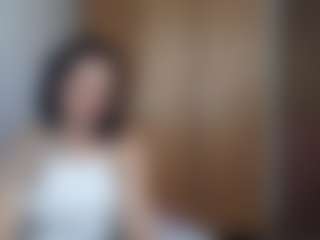 HenriettaRiske's Live Sex Cam Show
