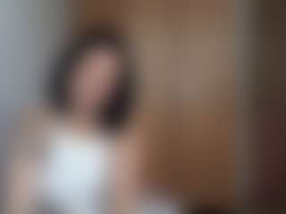 HenriettaRiske's Live Sex Cam Show