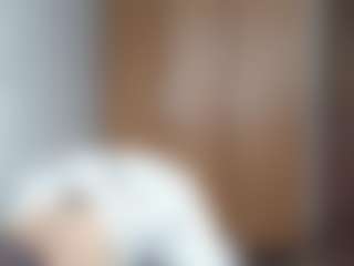 HenriettaRiske's Live Sex Cam Show