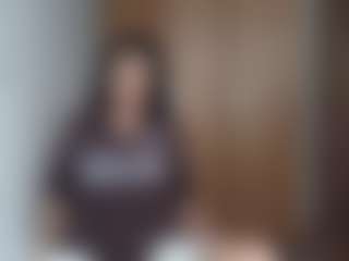 HenriettaRiske's Live Sex Cam Show