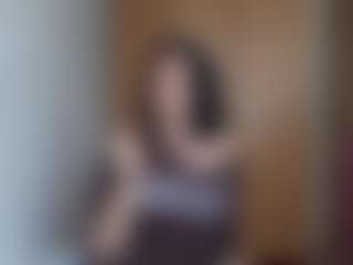 HenriettaRiske's Live Sex Cam Show