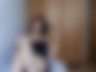 HenriettaRiske's Live Sex Cam Show