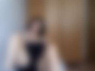 HenriettaRiske's Live Sex Cam Show