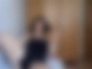HenriettaRiske's Live Sex Cam Show