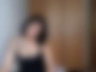 HenriettaRiske's Live Sex Cam Show