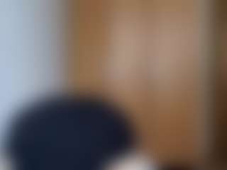 HenriettaRiske's Live Sex Cam Show