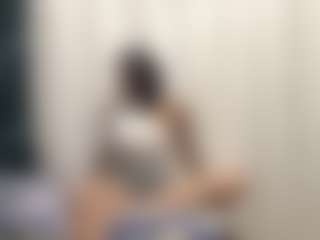 HenriettaRiske's Live Sex Cam Show