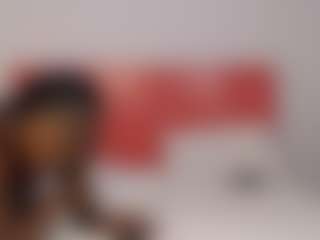 hotsavanah's Live Sex Cam Show