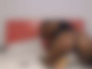 hotsavanah's Live Sex Cam Show