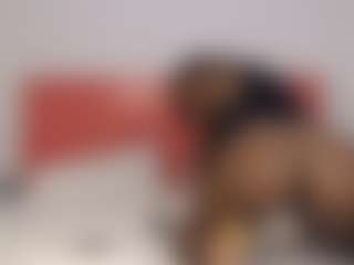 hotsavanah's Live Sex Cam Show
