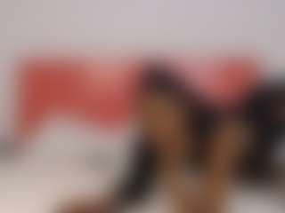 hotsavanah's Live Sex Cam Show