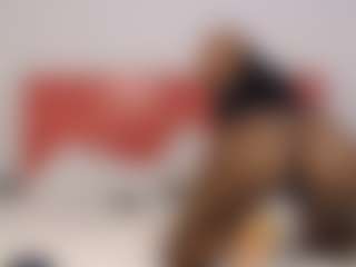 hotsavanah's Live Sex Cam Show