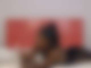 hotsavanah's Live Sex Cam Show