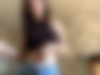 Live cam show with KenaFreiler - New Tattoos on PervPlay.com