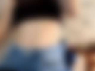 Live cam show with KenaFreiler - Blowjob on googirlz