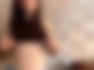 Live cam show with KenaFreiler - HD Toys on Camsoda