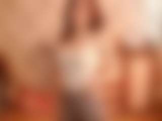 Live cam show with KenaFreiler - Erotic Dance on Camsoda