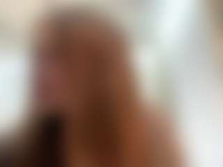 Live cam show with KimberelyLudera - Tease Brown Hair on Taboo Cams XXX