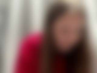 Live cam show with KimberelyLudera - Teen (18+) on madthumbs