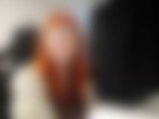 Live cam show with Stella - Upskirt on thefappeningchat.com
