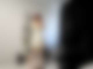 Live cam show with Stella - New Spank on EXY