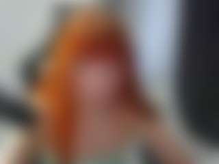 Live cam show with Stella - Facial Piercings on Camsoda