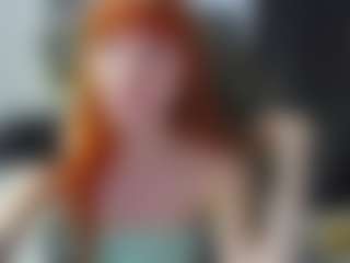 Live cam show with Stella - Red Hair on Camsoda