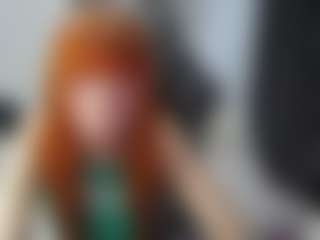 Live cam show with Stella - Big Tits Small Tits on Camsoda